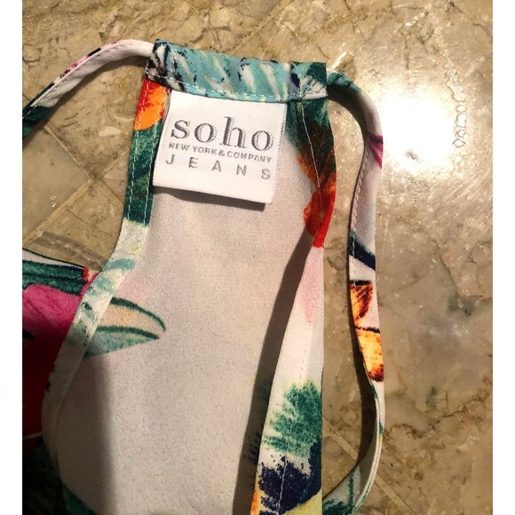 SOHO - WOMENS FLORAL LIGHT WEIGHT ADJUSTABLE BACK STRING HOLTER TOP SIZE SMALL - Picture 3 of 6